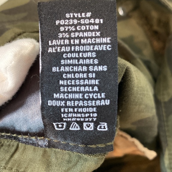 Sanctuary Standard Surplus Camo Pants Size 25 - Picture 6 of 7